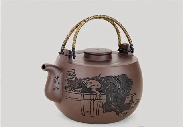 宜兴陶刻家许亦春——他为黄永玉陶刻紫砂壶