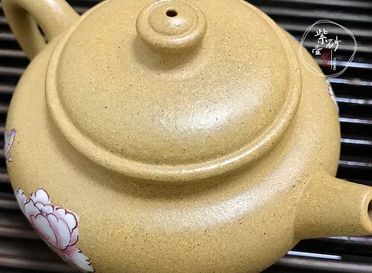 宜兴紫砂:其色若黄金,像极了帝王之色——黄金段泥