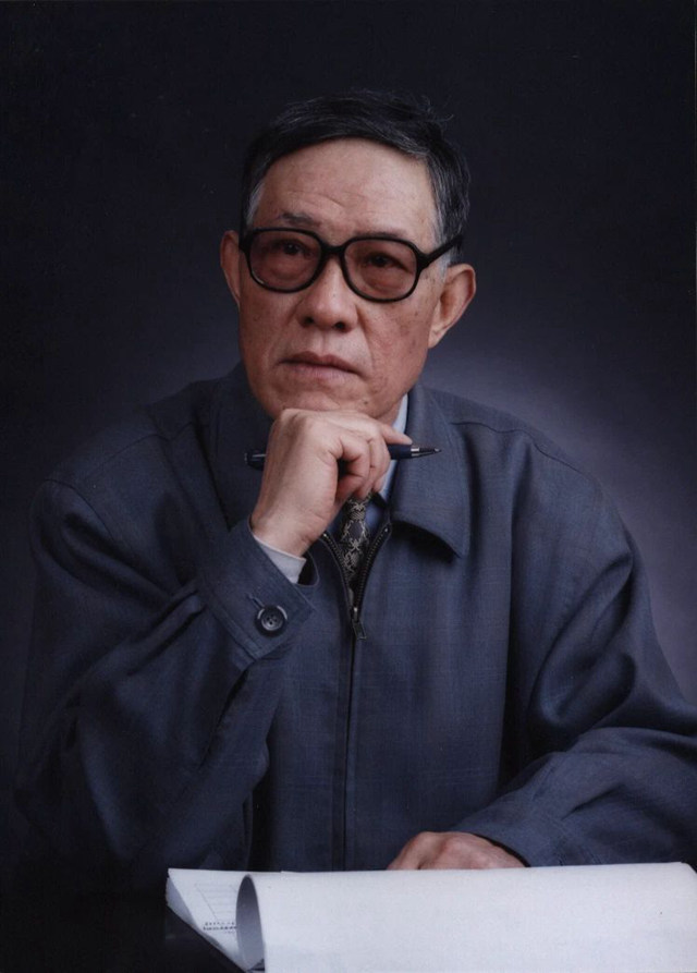中国工程院院士吴中如