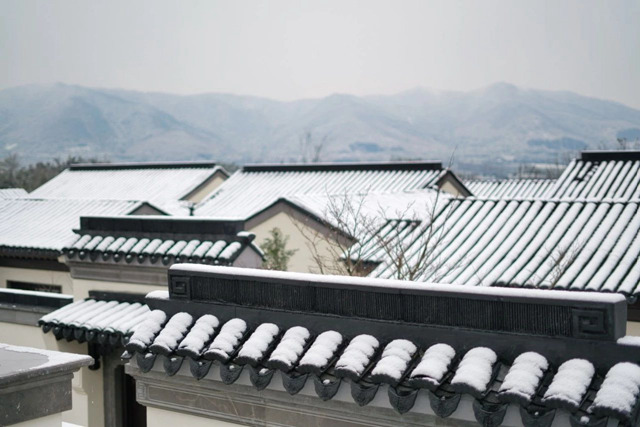 阳羡溪山雪景