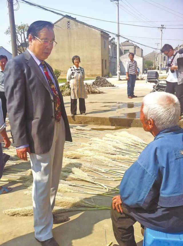 陈如明