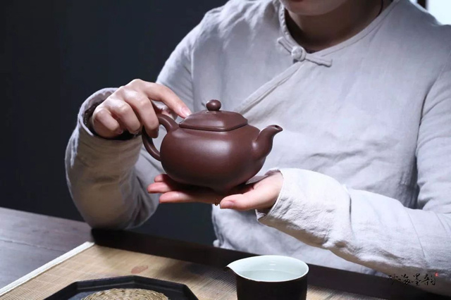 大品壶