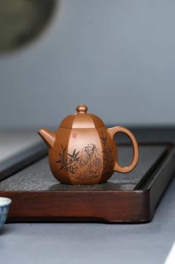 吴俊杰高级工艺美术师