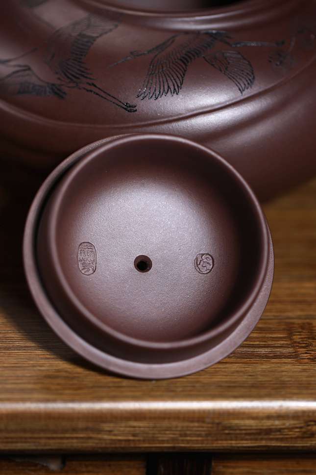 紫砂七老,王寅春孙女,高级工艺美术师,王芳老师作品,重器推荐!