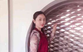 鲍亚萍